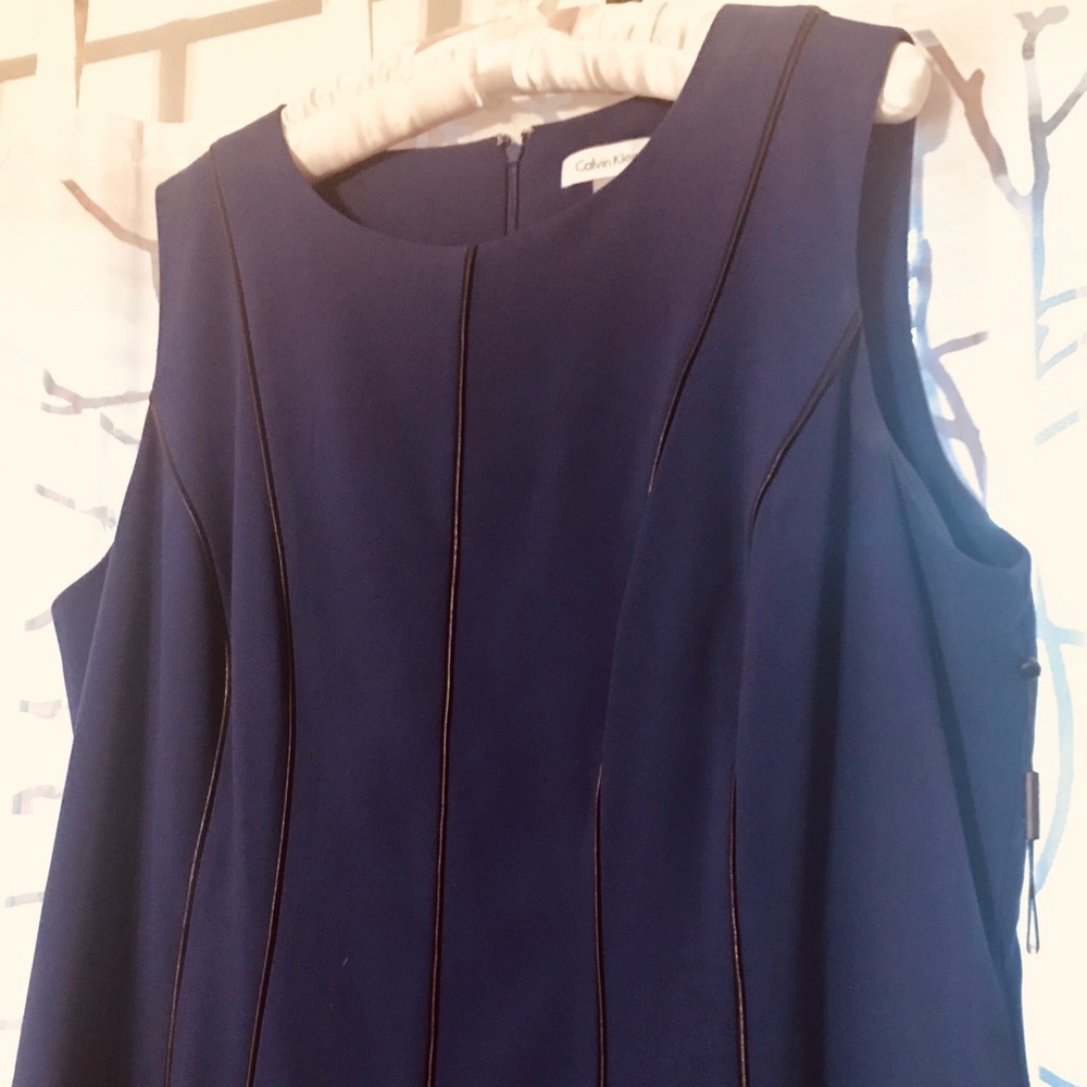 CALVIN KLEIN PURPLE W/ BLACK PIPING DRESS